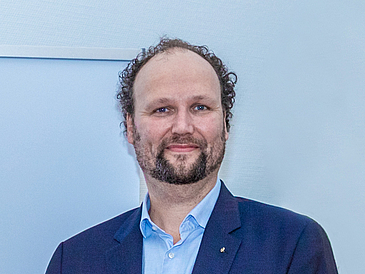 Portrait Professor Björn Niehaves